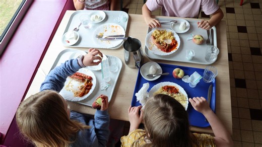Amiens : les tarifs de la cantine vont baisser à la rentrée