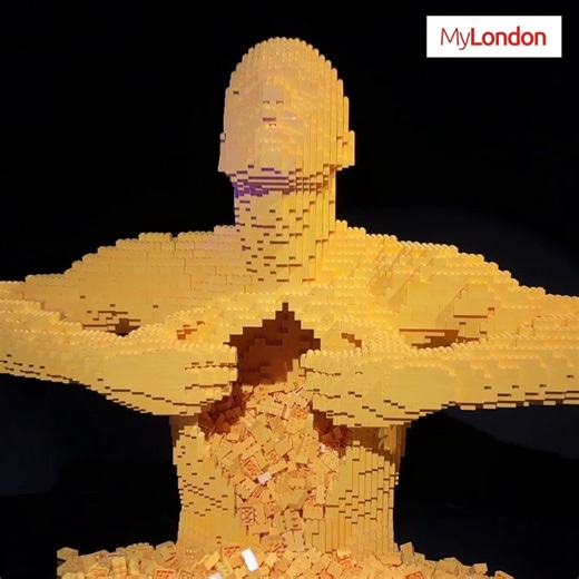 Welcome to London’s brand-new LEGO exhibition: Art of the Brick! Here, you can find over 150 works of art made from millions of LEGO bricks 朗 | MyLondon | Facebook