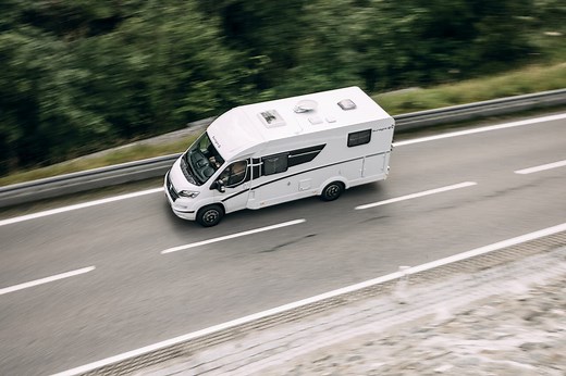 Sunlight V66 Adventure Edition : le van aménagé de 6,66m de long sur Citroën Jumper vendu 45 450€