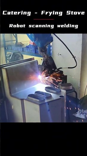 Weld Navigator® Vision Tracking for Automated Fryer Welding with KUKA Robots