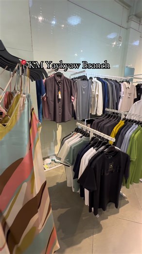 KM ရေကျော်ဆိုင်ခွဲကို နေ့စဉ်ပိတ်ရက်မရှိ10:00 to 7:00 ထိ ဖွင့်လှစ်ထားပါတယ် 📌#fypppppppppppppppppppppp #fypage #tiktokfashion #viraltiktok #instocknow✅❤️