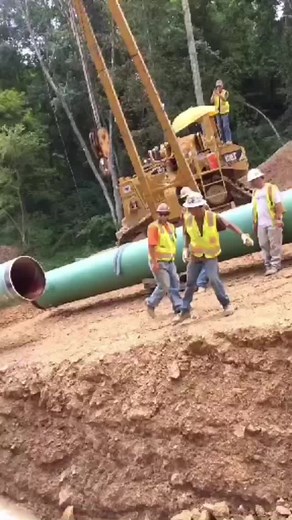 #pipeline #pipeliner #pipelineworker #oilfield | Oil Field Workers