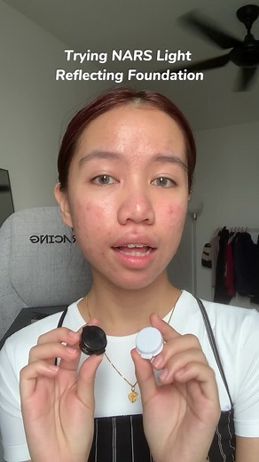 Reviewing the @NARS Cosmetics Light Reflecting Foundation on my oily, acne-prone skin! Leave your questions in the comments and I will answer 🫶🏻 #nars #narslightreflectingfoundation #makeupreview #makeupreviewmalaysia #oilyacnepronemakeup