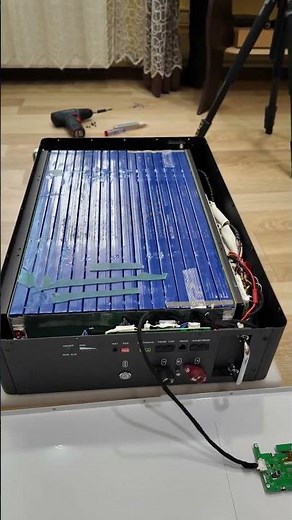 Battery from AliExpress to Ukraine in 4 days. What's inside?