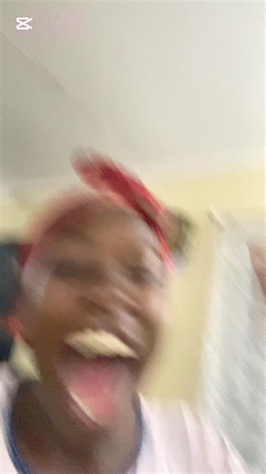 I AM A PROUD HOMEBODYYY! #19yearsold #whenthephonerings #introvert