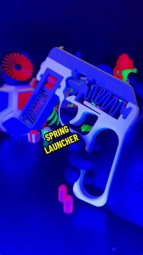 3D Printed Spring-Powered Toy Launcher This video showcases a print-in-place spring launcher mechanism with a detachable magazine, created for hobby and mechanical demonstration purposes. 🧩 Design – MakerWorld https://makerworld.com/en/models/758733-spring-gun-v3-shoots-fake-bullets-with-magazine#profileId-693189 🖨️ 3D Printer – BambuLab A1 Mini 🧵 Filament – Elegoo PLA (White, Grey & Red) 🎬 Editing – CapCut ⚠️ Safety Disclaimer: This model is shown for demonstration and educational purposes 