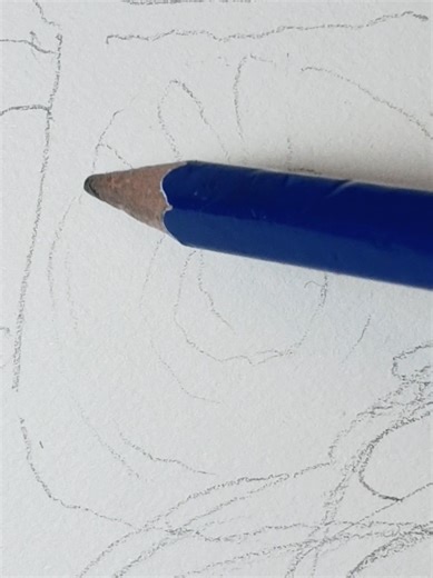 Do you have any idea what I'm sketching? #sillyartistz #drawing #design #pencil