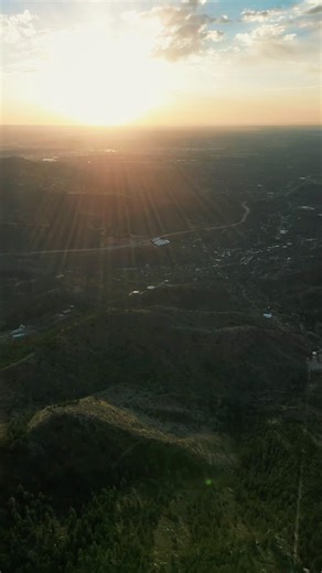 The Manitou Incline Like You've NEVER Seen It Before 🚁🏔️