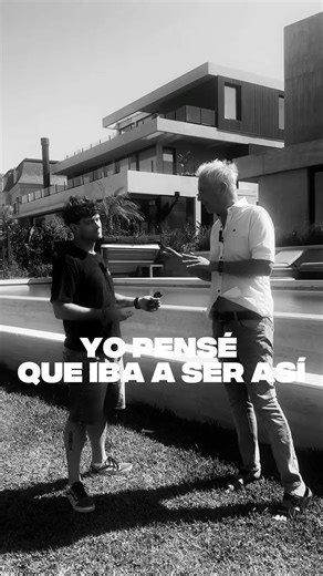 La cloración salina se usa hace décadas y hoy es el estándar en muchos países. Con Pool Xpert la integramos a un sistema de automatización completa de la pileta. Control de desinfección, parámetros y operación, sin cloro químico. Hace 15 años optimizando recursos en piletas residenciales y de alta demanda. Más eficiencia, más ahorro y una experiencia de agua claramente superior. | Piscina Natural