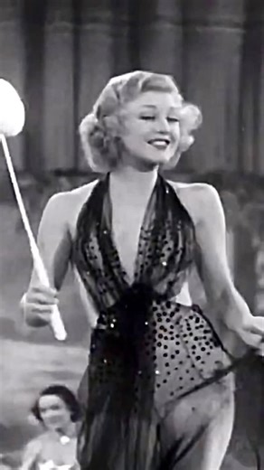 Thaís Eduarda on Instagram: "Ginger Rogers sings Shake Your Powder Puff in Upperworld, 1934. 🎬✨ . . . . 🏷️ #gingerrogers #actress #musical #film #oldhollywood #oldhollywoodglamour #oldhollywoodstars #oldhollywoodglam #glamour #classichollywood #goldenage #goldenageofhollywood #goldenera #silverscreen #silverscreenstars #vintage #retro #classicsoul #1930s #30s #1934 #thirties #old #oldmoviestars #oldmovies"