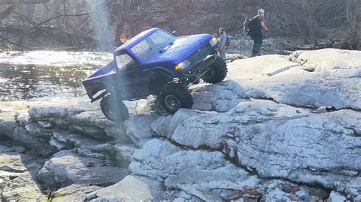 A line from today's meet n crawl. #rccrawler #scx10iii #axialadventures #rctruck #rcrockcrawling