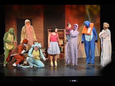 Dóra, a felfedező (teljes) - a Weöres Sándor Színház előadása Erdélyi Rolikának