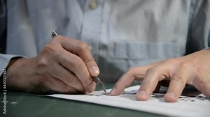 Teacher is making answer key template for multiple choices examimation test