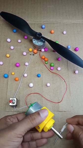 ''Dc Generator Working principle- Simple explanation ever!;