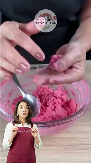 🍓✨ BRIGADEIRO DE MORANGO SEM FOGÃO! 3 INGREDIENTES e fica PERFEITO! 😱🔥 #brigadeiro