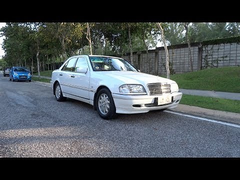 2000 Mercedes-Benz C 200 Elegance Start-Up and Full Vehicle Tour