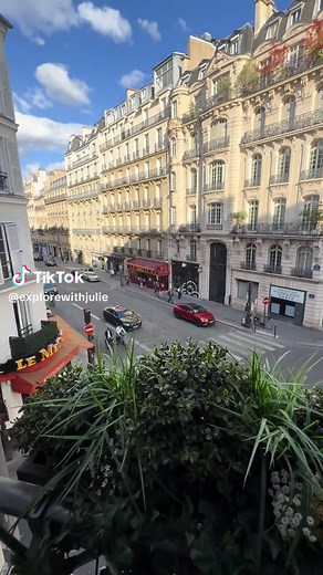 Exploring Paris: A Guide to Its 20 Unique Arrondissements