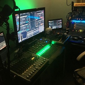 DJPatchy uk on Mixcloud Live