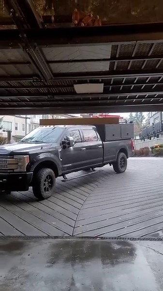 Micanan operator out for a GDI-JDMG Operator