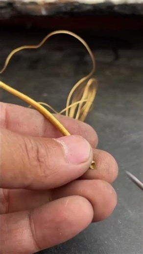 Making a gold chain🔥 #goldchain #shorts #gold #goldjewellery #gemstone