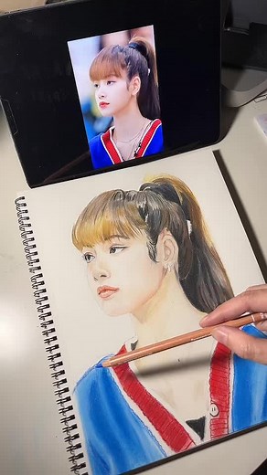Lisa Manoban Drawing Challenge TikTok Art