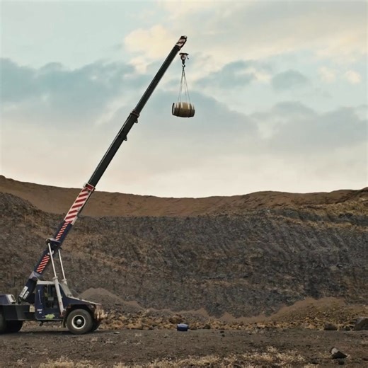 ⭐ Khám phá bộ sưu tập vali Samsonite với vật liệu đặc biệt Curv® độc quyền từ Đức có khả năng đàn hồi, chống bể vỡ và trầy xước, trọng lượng siêu nhẹ 🌀 Vali Samsonite được thiết kế với tiêu chí sử dụng lâu dài và vật liệu chất lượng cao có thể chịu được va đập - Vật liệu Curv® đã mang lại một bước nhảy vọt trong công nghệ vật liệu hành lý, những chiếc vali làm từ vật liệu Curv® có trọng lượng nhẹ đáng kinh ngạc, có thể nói là nhẹ nhất trong tất cả dòng vali từ cứng đến mềm, có khả năng chống bể