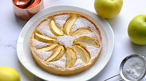 Classic French Apple Tart Recipe - Mashed