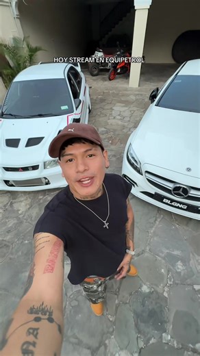 Cita de Autos Rápidos en Equipetrol Hoy