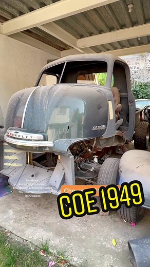 Vintage Chevrolet COE 1949 Pickup Truck Showcase