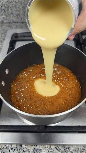 Homemade dulce de leche with condensed milk, easy.