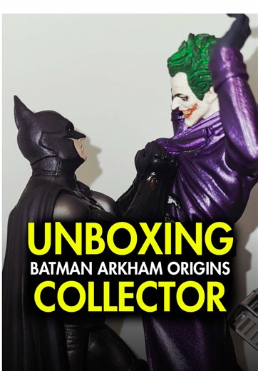 Unboxing the Collector Batman Arkham Origins Edition