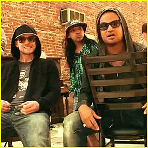 Justin Timberlake & FreeSol: Hoodies On, Hats Low!