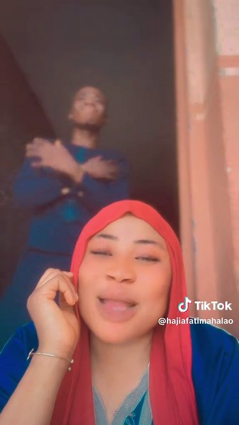 Exploring Creative Voice Effects in Comedy