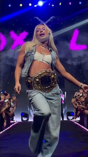 Liv Morgan Entrance - Fanatics Fest 2026