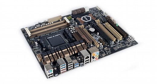 Обзор материнской платы ASUS SABERTOOTH 990FX R2.0