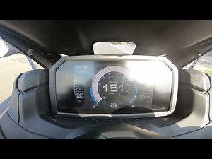 Yamaha TMAX 2022 Acceleration - Top speed