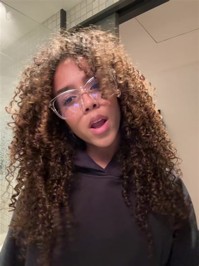 🦦 (@djdonutt)’s video of color hair filter