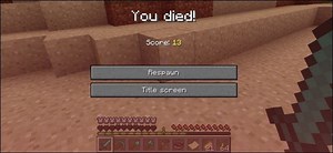 How to keep your items when dying in Minecraft