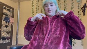 Lick Sniff and Worship my Hairy Armpits - JackpotClips - The World's Largest Fetish Site!