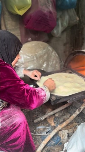 Baking Bread on Hot Stones!