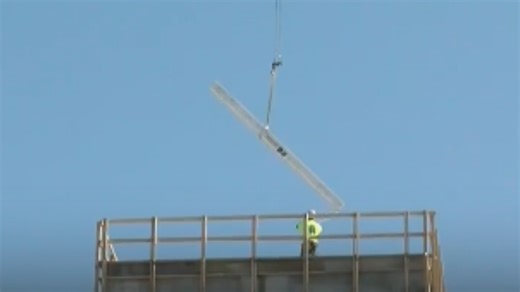 Beam falls feet away from worker during Milwaukee museum construction ceremony