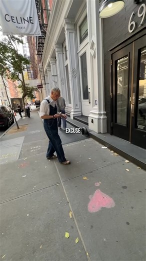 Caleb Simpson on Instagram: "@neiljenneyofficial Location: SOHO Occupation: Artist 🧑‍🎨 #gagosian"