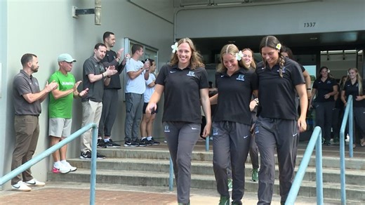Wahine Water Polo departs for this weekend's NCAA Tournament | Haystack News