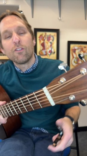 DIY Homemade Capo Trick using Rubber Bands and Pencil