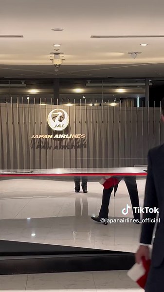 JAL社員は踊れますか⁇🕺Part.５ #クリスマス #christmas #ダンス #JAL社員 #JAL #日本航空 #japanairlines #airline