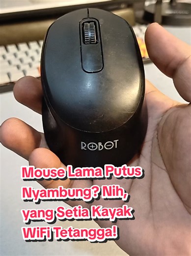 Mouse ROBOT M210 ini bukan cuma keren, tapi juga setia banget! 😎 Gak ada kabel kusut, klik halus, dan respons cepet. Cocok buat kerja santai, rebahan produktif, atau pura-pura sibuk di depan bos 🤫 Cek di keranjang kuning sebelum mouse lama bikin kamu emosi level dewa! 🖱️😂 #mouserobotm210 #reviewkocak #tiktokaffiliate #peralatankerja #fyp2025