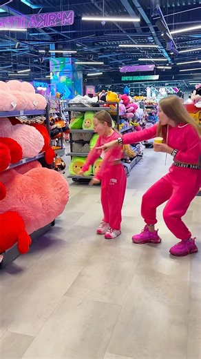 Advanced Cartwheel & Heavy Prop Control.