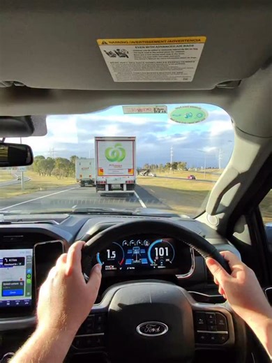 Averagely better than you kinda driver on Instagram: "Episode 32 on Cvnts Who Can’t Drive Trucks in the RIGHT HAND LANE!!! For NO reason Send your videos in 🤙🏻 #cvntswhocantdrive #cantdrive #retardeddrivers #specialdrivers #peoplewhocantdrive #peoplewhocantdriveintherain #idiots"