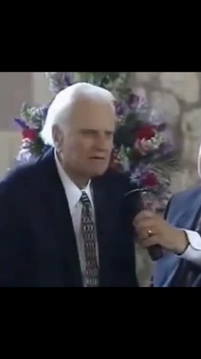 Dr Billy Graham Speaking at his Wife's (Ruth Graham) Funeral (2007) #billygraham #billygrahamshorts