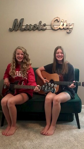 313K views · 4.8K reactions | On the Road Again by Willie Nelson #ontheroadagain #thebennetthallband #countrymusic #country #countrymusicartist #thursday #harmony #fyp #sisters #musiccity #sing #willienelson #outlawcountry | The Bennett Hall Band | Facebook